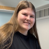 Nadia er elev på bygningsmaleruddannelsen