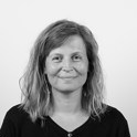 Pernille Dam Elvang underviser