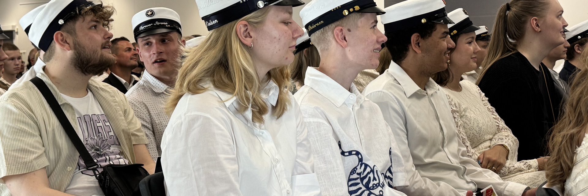 HTX studenter til dimission 