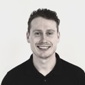 Jakob Humlebæk underviser