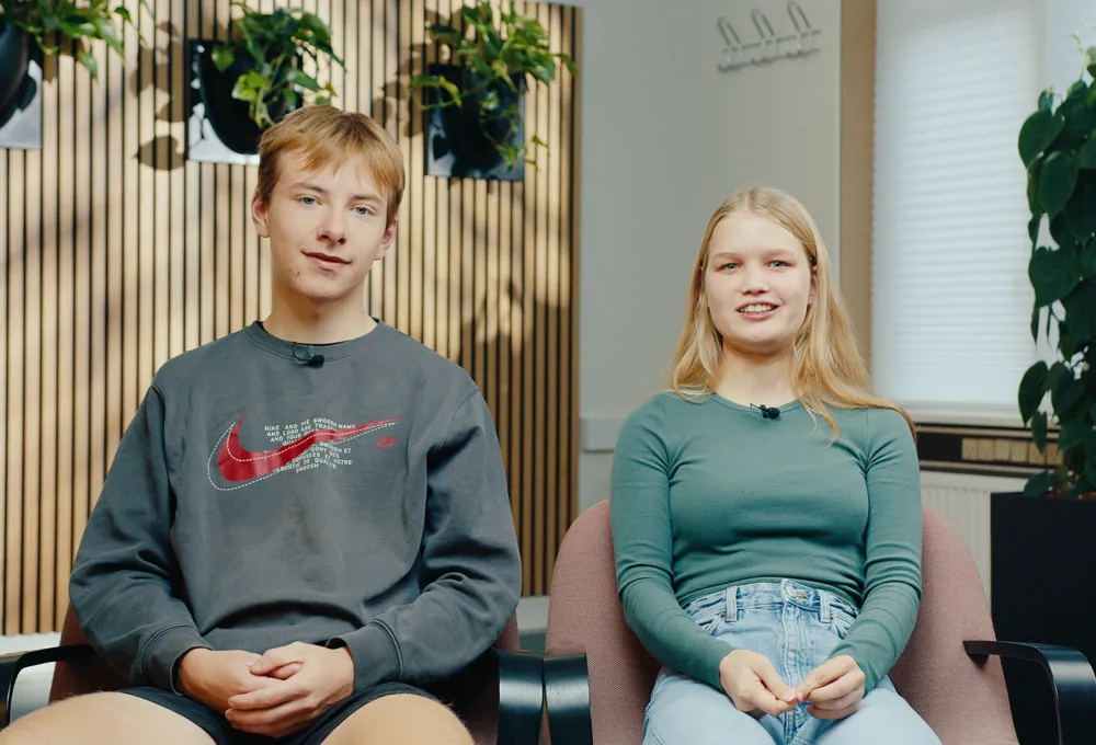 HTX eleverne Cecilie og Benjamin fortæller om studieretningen Biotech på Teknisk Gymnasium Silkeborg