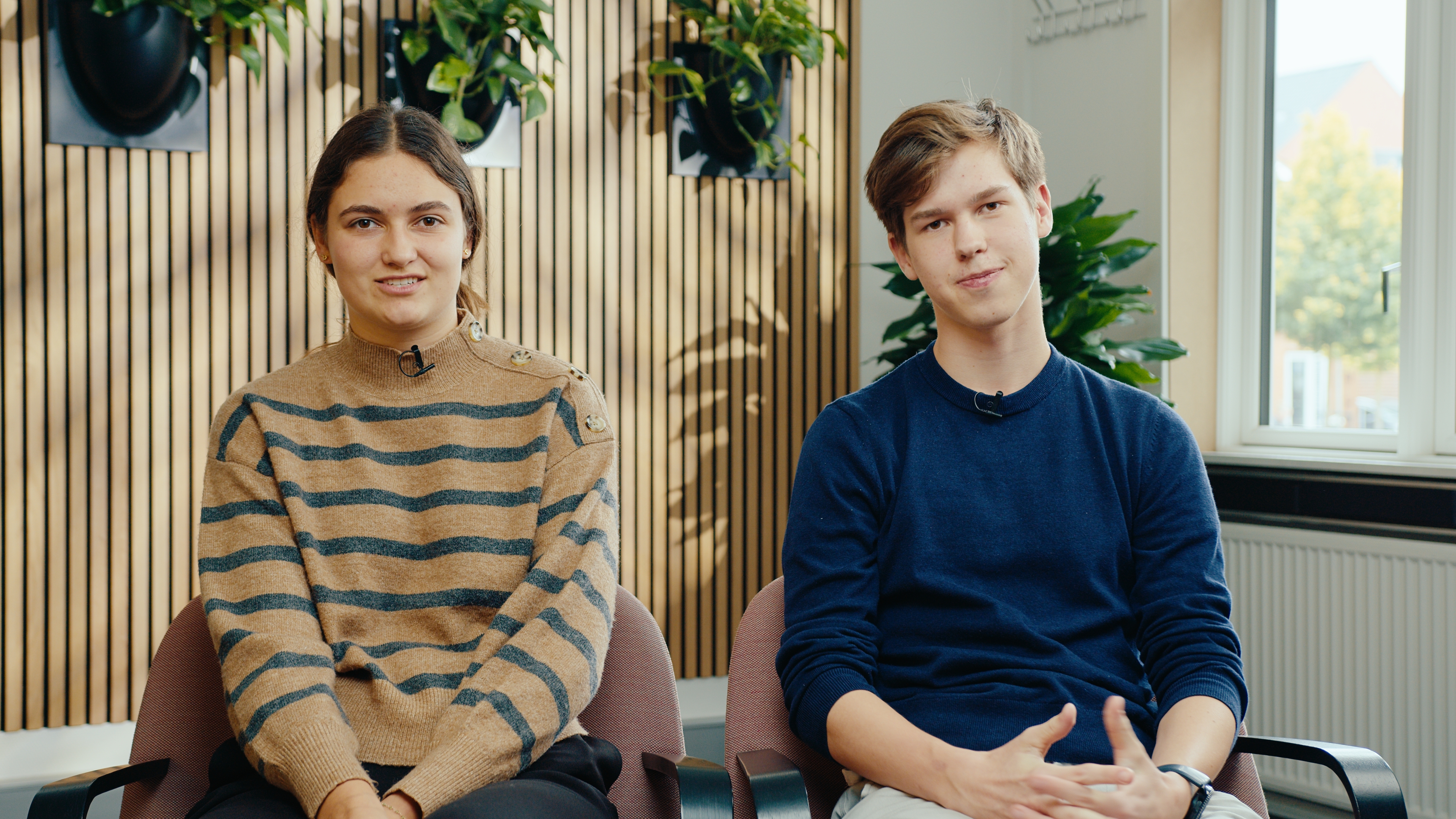 HTX eleverne Anna og August fortæller om studieretningen Science på Teknisk Gymnasium Silkeborg