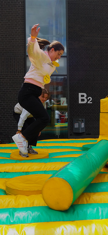 Hhx Livet Paa Skolen Sidste Skoledag Hopper