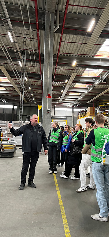 EUD Business Virksomhedsbesoeg Hos Jysk 3