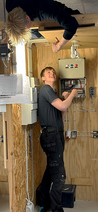 Eud Elektriker Thumbsup