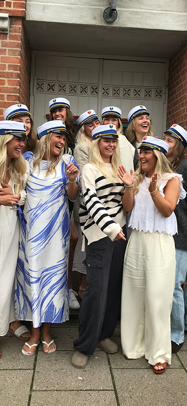 HHX Livet Paa Skolen Studenter Gruppe