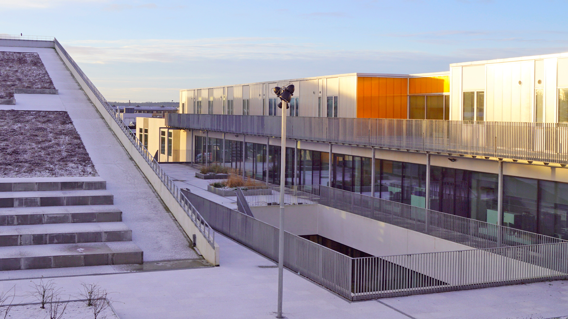 Studieboligerne til erhvervsuddannelserne på College360 ligger på skolens øverste etager