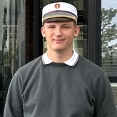 William Bendixen som læser til  Smed og har lide fået huen på