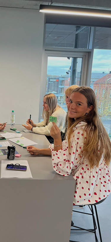 Hhx Livet Paa Skolen Gruppearbejde