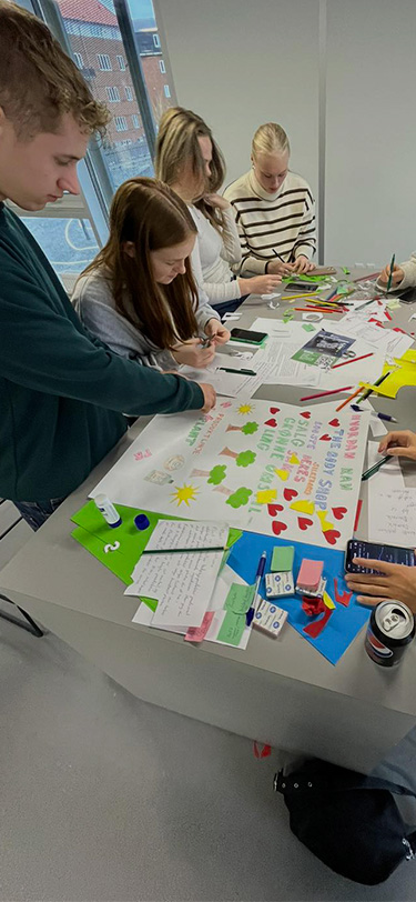 Hhx Livet Paa Skolen Projektarbejde