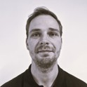 Peter Væver Pallesen underviser