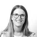 Louise Hasselgaard Lektor og studievejleder HHX