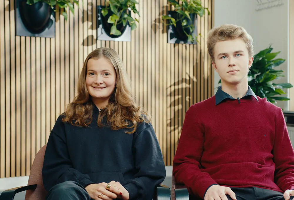 Hør HHX eleverne Esther og Thor fortælle om studieretningen Global Business på Handelsgymnasiet Silkeborg